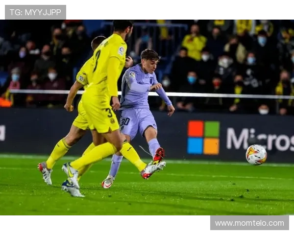 欧足联破例批准黄潜对巴萨米兰对科莫海外举行 欧足联破例批准黄潜对巴萨米兰对科莫海外举行