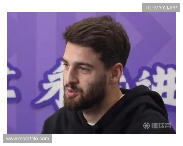 哈达斯:世青赛历练促成长 中国人手机依赖让我深感震惊 哈达斯:世青赛历练促成长 中国人手机依赖让我深感震惊