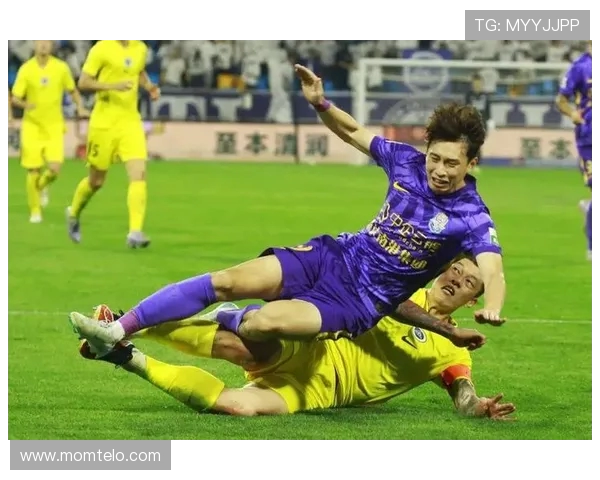 阿代米频繁受伤恐无缘对阵亚泰 续约前景遭遇严峻考验