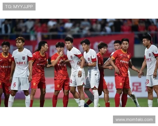 蜀地红坚守热爱深耕广州本土的球队定位绝不动摇，目标明确冲中乙